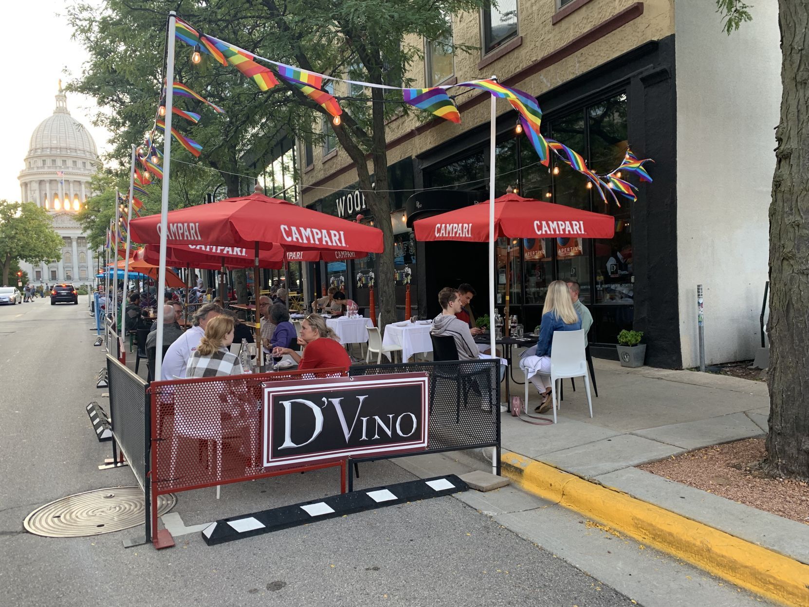 D'Vino outdoor area